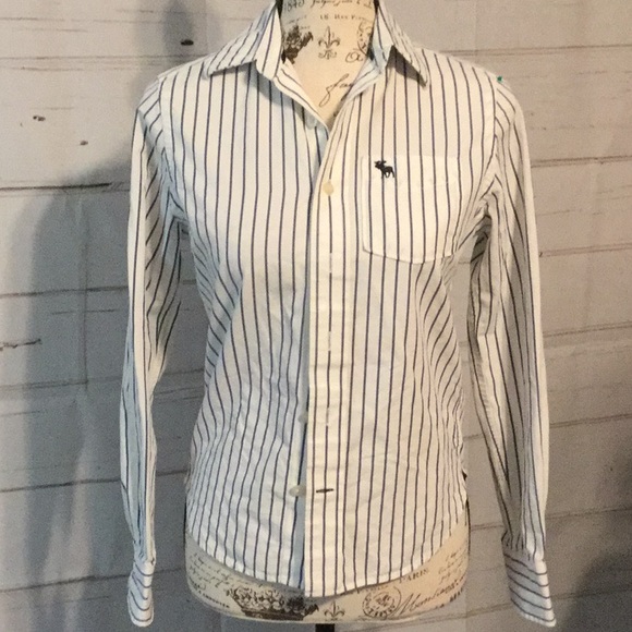 A&F - Picture 1 of 3